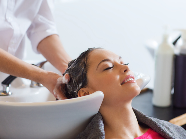 Transforming Client Comfort: A Guide to Choosing the Perfect Shampoo Unit for Your Salon