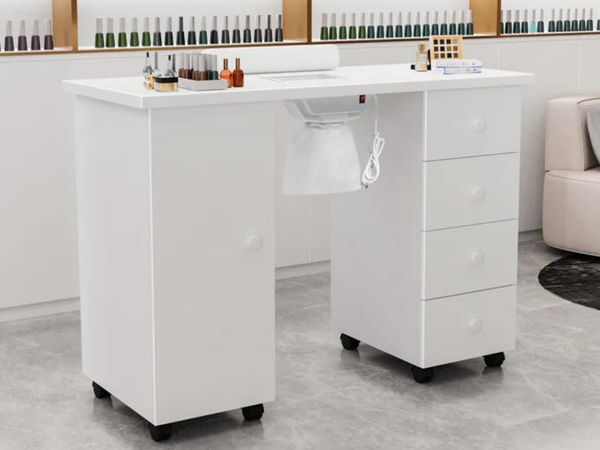 Choosing the Best Manicure Table for Your Salon